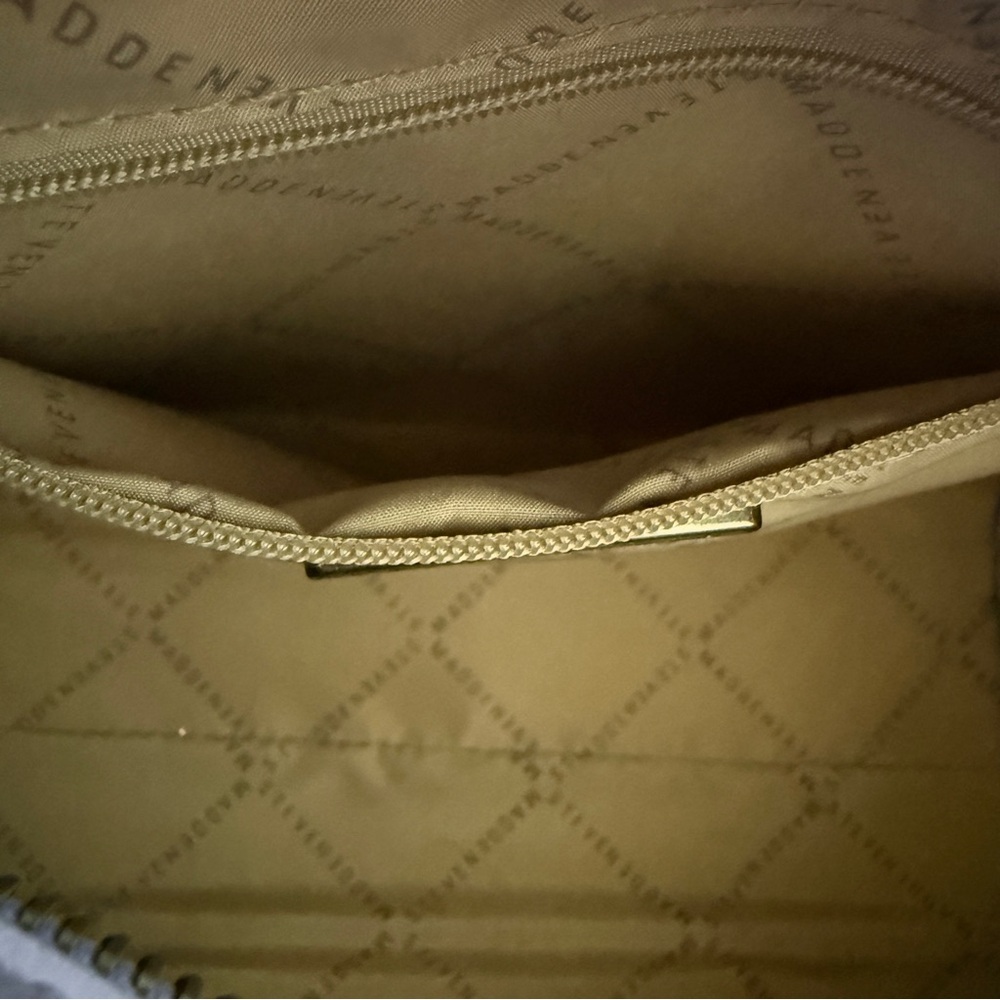 NWOT Steve Madden Brhen Digital Lavenda Faux Leather Crossbody Handbag - Picture 11 of 12